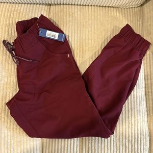 Jaanuu Neo Classic Scrub Jogger - Burgundy | XS Petite